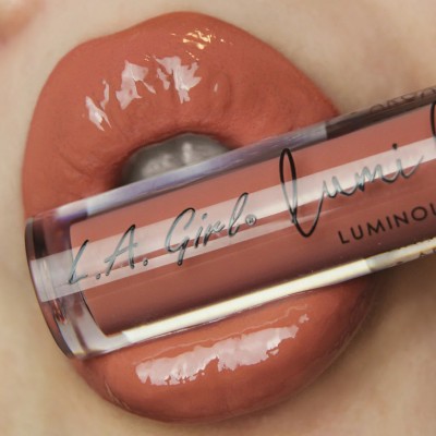 LA GIRL LUMILICIOUS LIPGLOSS