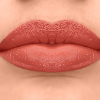 L A COLORS VELVET PLUSH CREAMY LIP COLOR