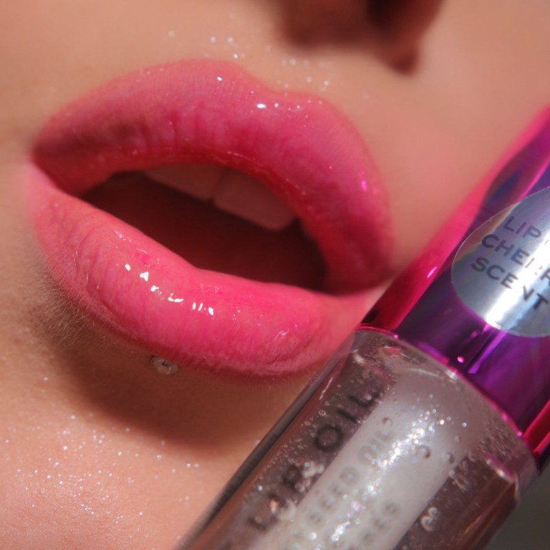 Makeup Revolution Glaze Lip Oil - LUST CLEAR