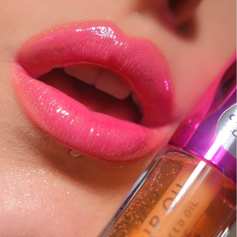 Makeup Revolution Glaze Lip Oil - GETAWAY TERRACOTTA