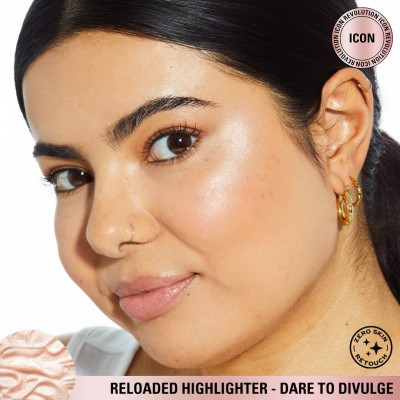 Makeup Revolution Reloaded Highlighter -DARE TO DIVULGE