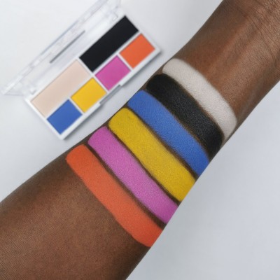 Relove by Revolution Colour Play Dreamer Eyeshadow Palette