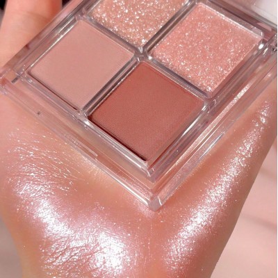 Sheglam Cosmic Crystal Eyeshadow Quad-Spellbound